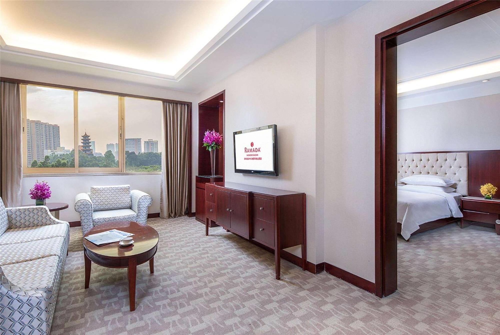 Ramada Shenzhen Baoan Exterior foto