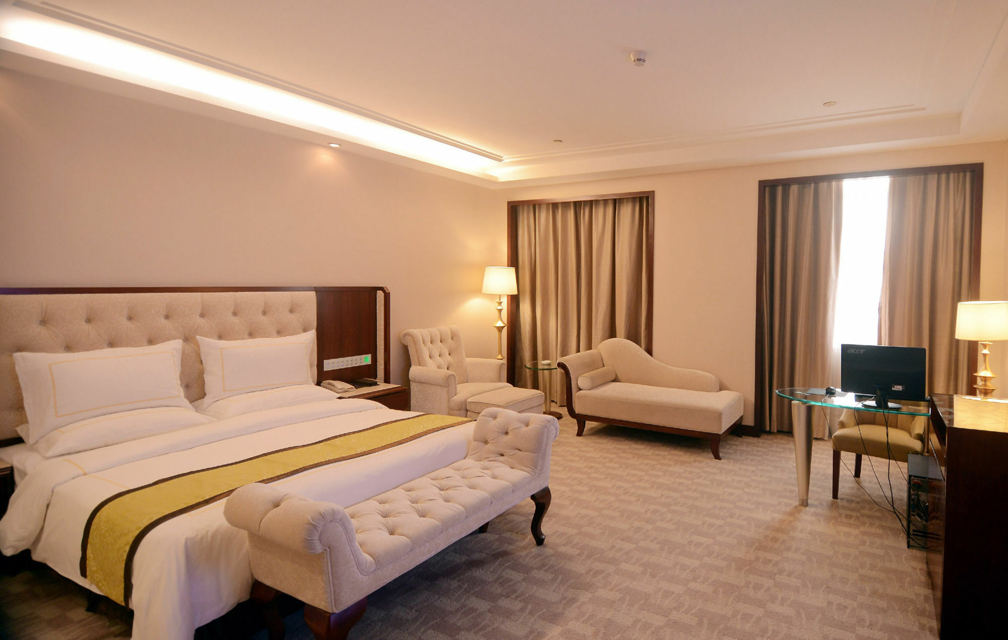 Ramada Shenzhen Baoan Exterior foto