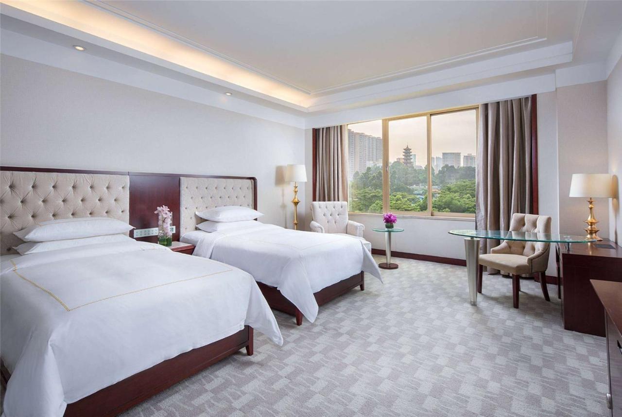 Ramada Shenzhen Baoan Exterior foto